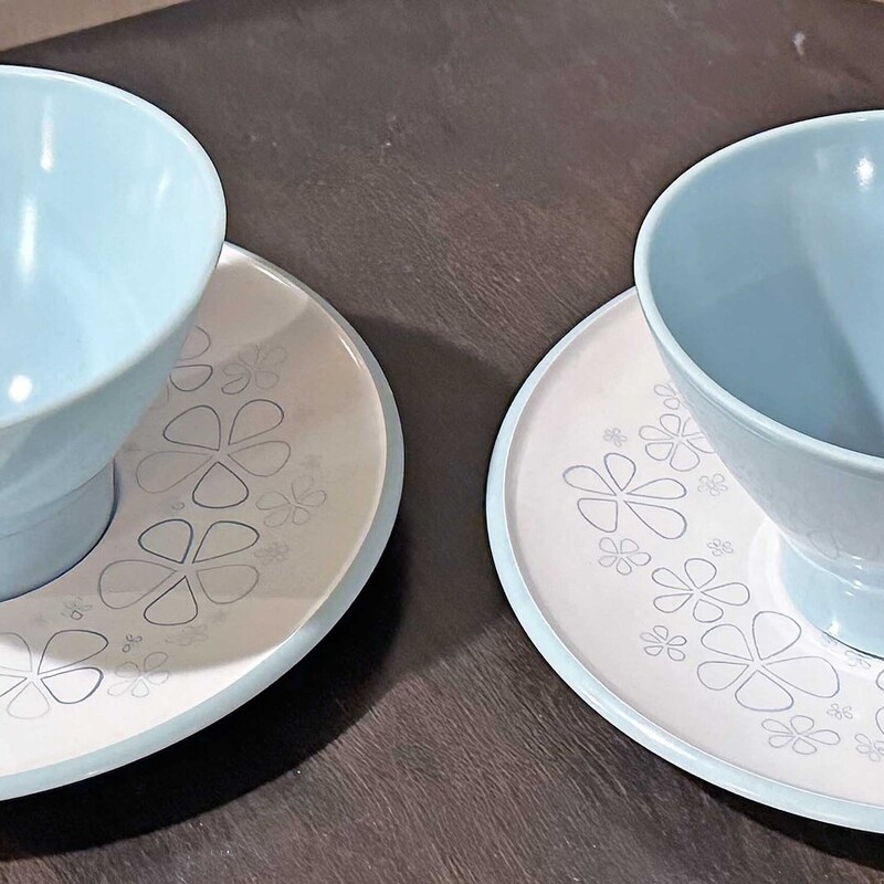 2 Sets Fostoria Cup/Sauce

1950s
Aqua Blue