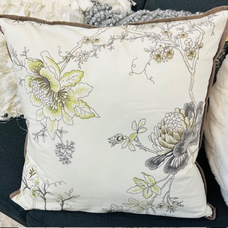 Arhaus Floral Print Pillow
Cream Brown Green
Size: 20x20
Removable Goosedown Insert