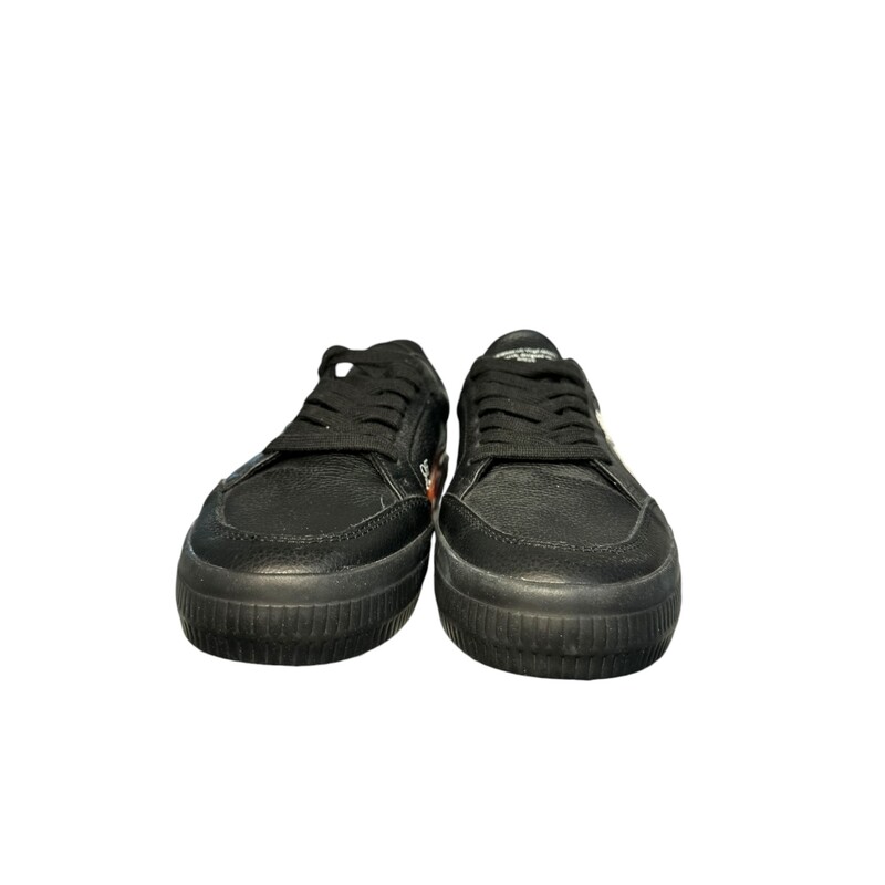 Off White Leather Black Sneakers
 Size: 38
Excellent condition.
Does not include original dust bag or box.