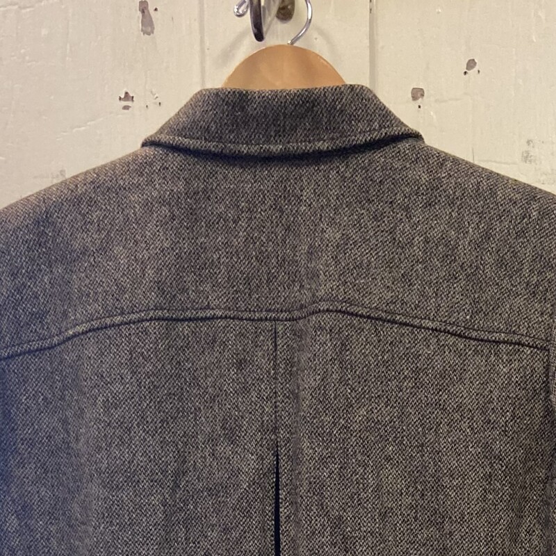 Brw Tweed Wool Blazer<br />
Brown<br />
Size: 16