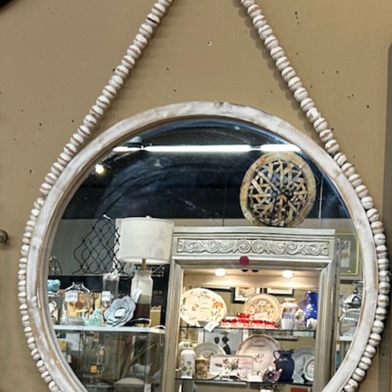 Distressed Round Beaded Mirror
White Natural
Size: 20 x 28H