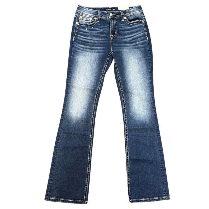 New Miss Me Jeans<br />
Mid Rise Boot<br />
Embellished Back Pockets<br />
Color:  Medium Blue<br />
Size: 30x34<br />
Retails for $114.00