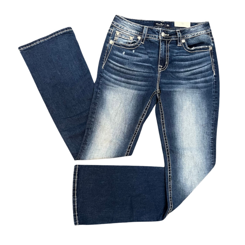 New Miss Me Jeans<br />
Mid Rise Boot<br />
Embellished Back Pockets<br />
Color:  Medium Blue<br />
Size: 30x34<br />
Retails for $114.00