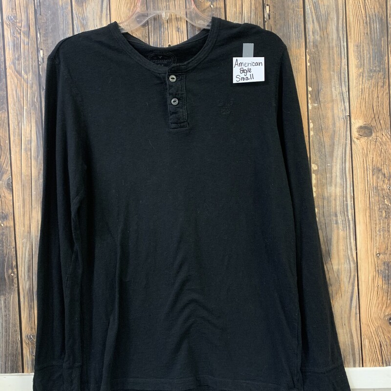 American Eagle Black Shir