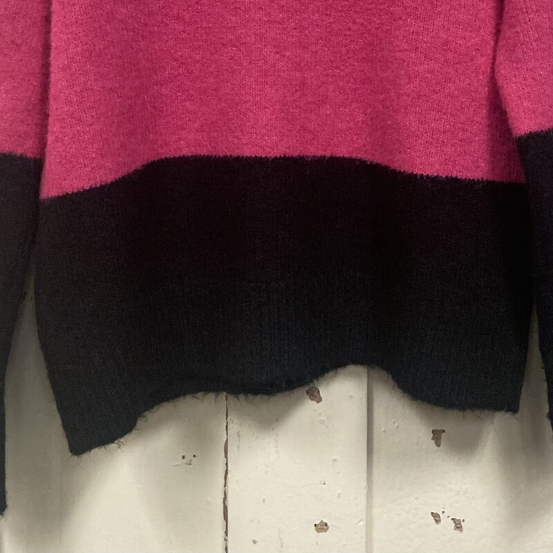 Pk/bk Wool Blend Sweater<br />
Pnk/Blk<br />
Size: L R $108