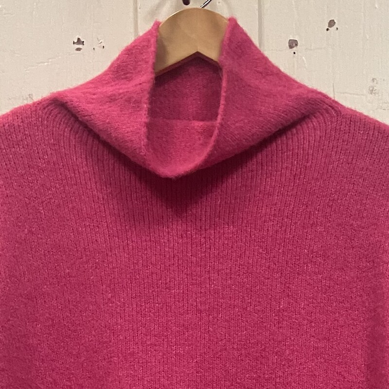 Pk/bk Wool Blend Sweater<br />
Pnk/Blk<br />
Size: L R $108