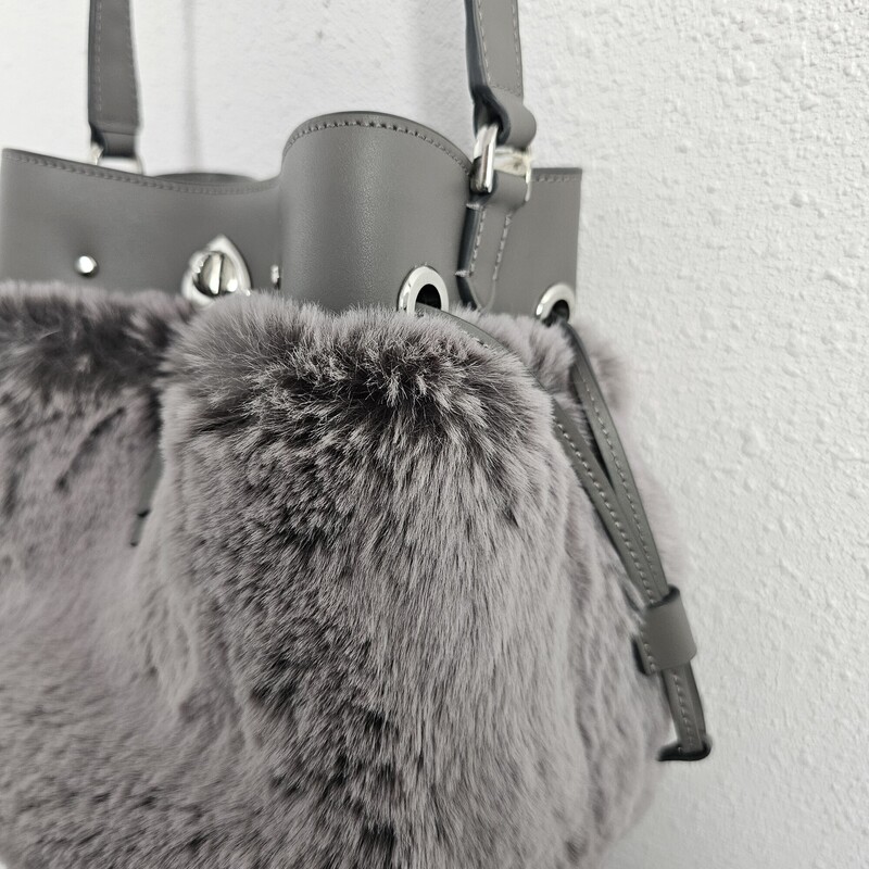 Kate Spade Furry, Gray, Size: Crossbody