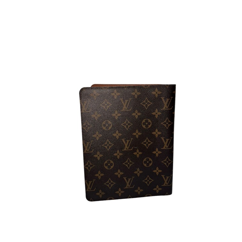 Louis Vuitton Desk Agenda, Monogram, Size: OS

In very good condition.

Date Code:
CA2182

Dimensions:
7W x 9H x 1D

Does not come with original dust bag or box.