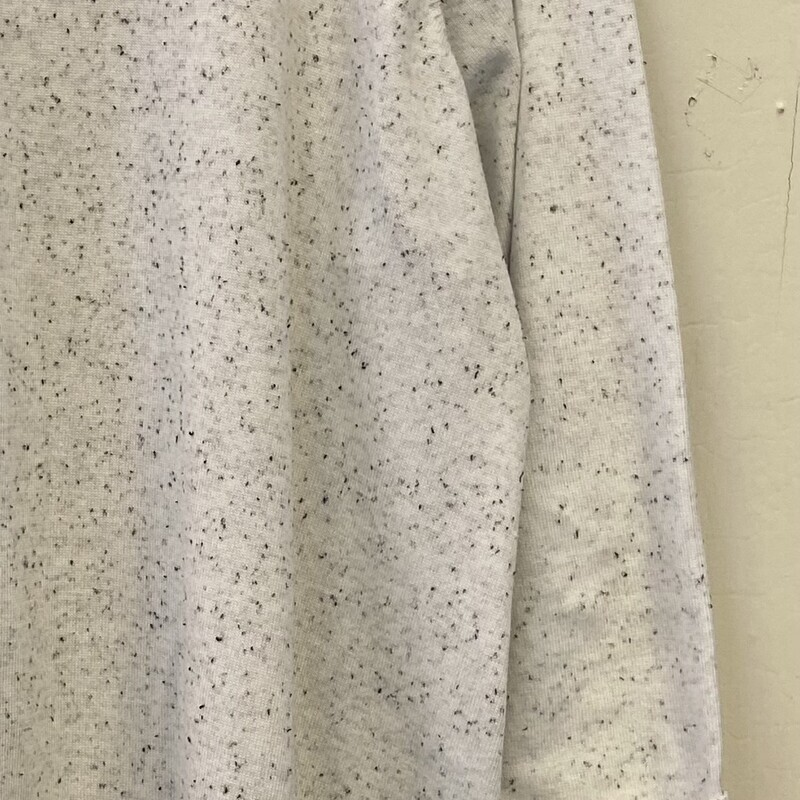 Wht/gry Speckled Cardigan<br />
Wht/Gry<br />
Size: 3X