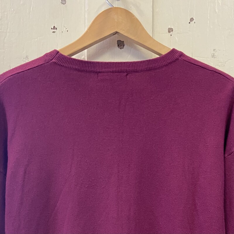 Orchid Side Slit Sweater<br />
Orchid<br />
Size: Medium