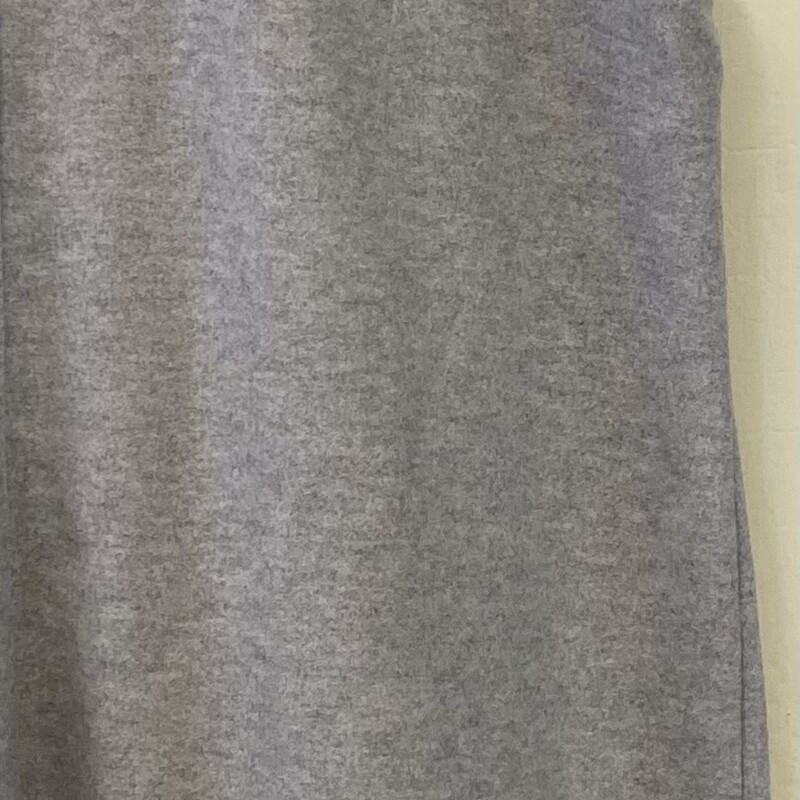 Grey Slvless Open Vest<br />
Grey<br />
Size: 3X