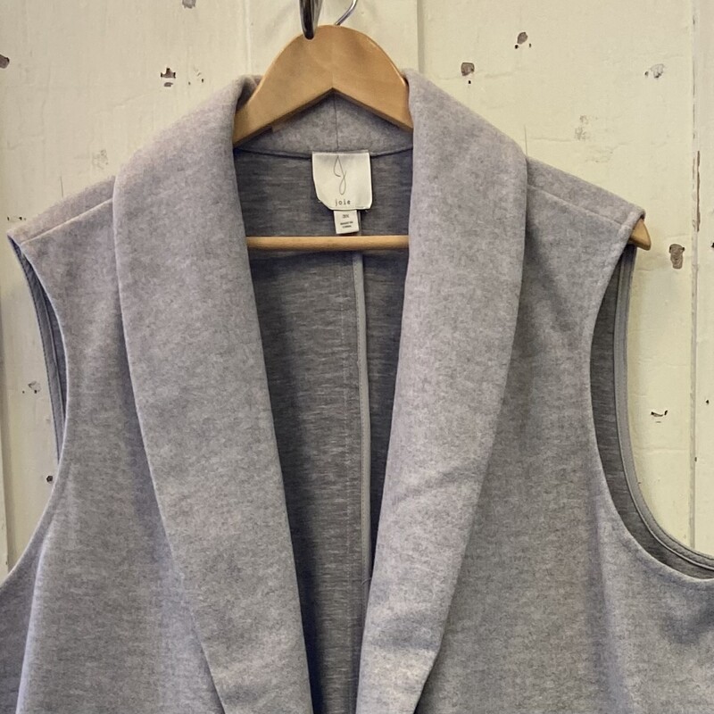 Grey Slvless Open Vest<br />
Grey<br />
Size: 3X