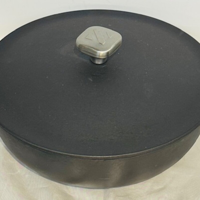 Zakarian Skillet W/ Lid