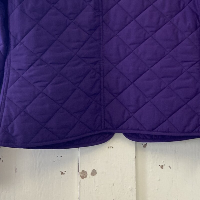 Purple Quilted Jacket<br />
Purple<br />
Size: M - P