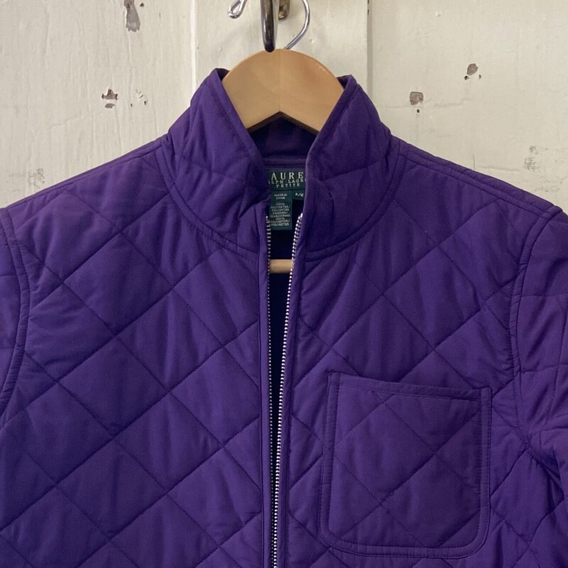 Purple Quilted Jacket<br />
Purple<br />
Size: M - P