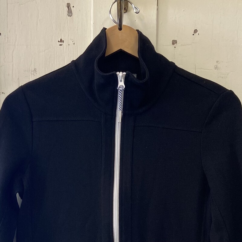 Black Zip Up Jacket
Black
Size: S - P