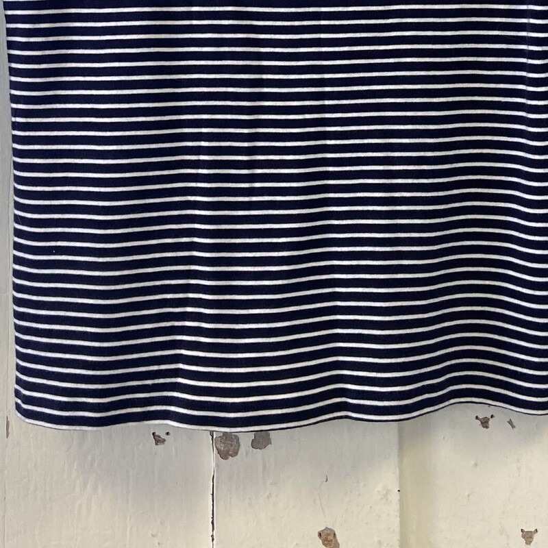 Nvy/wt Stripe Deer LS<br />
Nvy/Wht<br />
Size: M - P