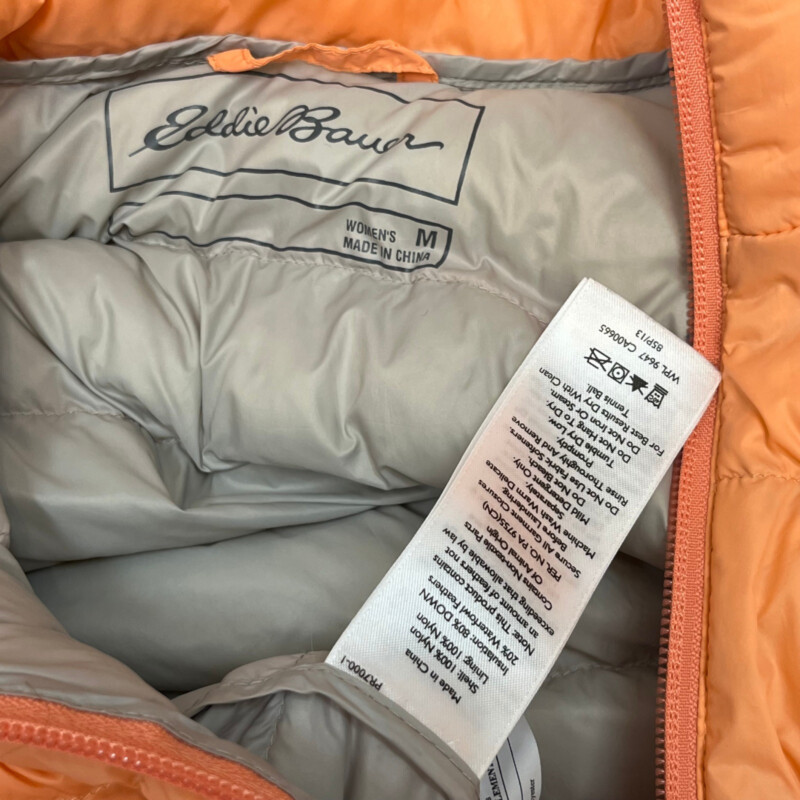 Eddie Bauer Vest
Packable Down
Color: Peach
Size: Medium