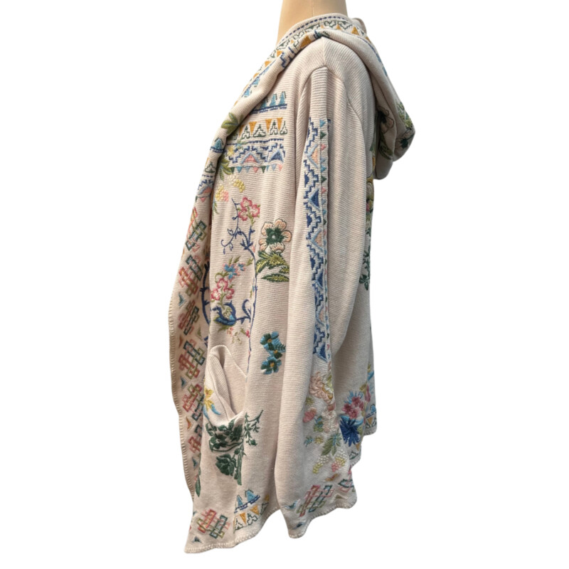 Johnny Was Cradigan<br />
Embroidered Floral Detail<br />
With Pockets<br />
Waterfall Opening<br />
Cream with Green, Blues, Pink and yellow<br />
Size: Large