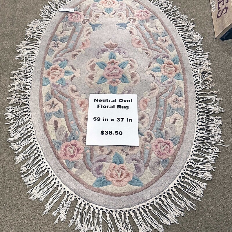 Oval Floral Rug 59 X 37