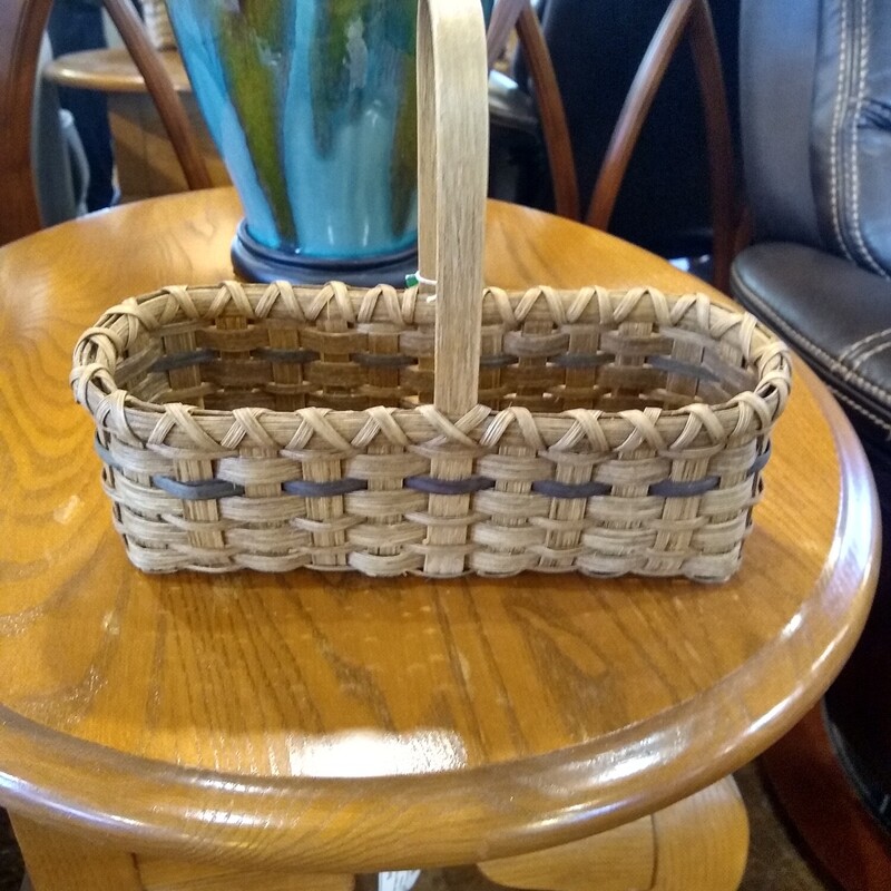 Splint Oval Basket W/Hand