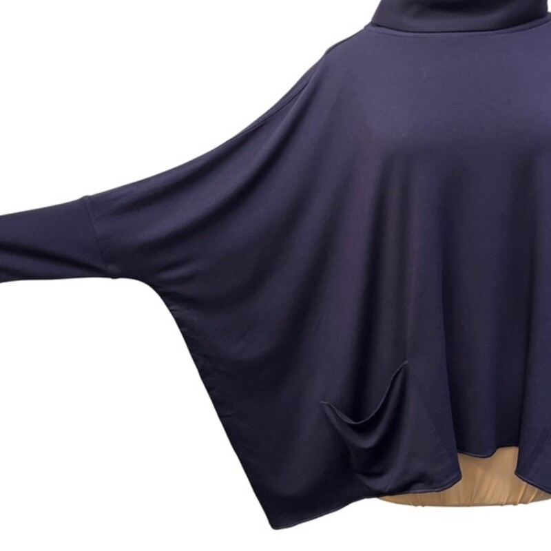 NEW with tags Jofit Jo Poncho<br />
Dolman sleeves<br />
Turtleneck<br />
Flattering silhouette<br />
Two pockets<br />
Relaxed, oversized fit<br />
Luxuriously soft and snuggly<br />
From morning fitness to dinner with friends, we design apparel that flatters, slims and performs all day, every day.<br />
Size: XS/S