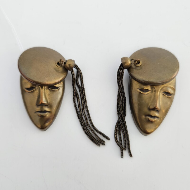 Vintage Face Clips