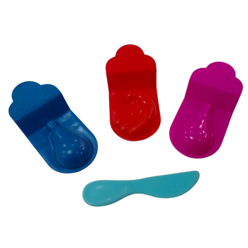 4pc Fruit Mold Set