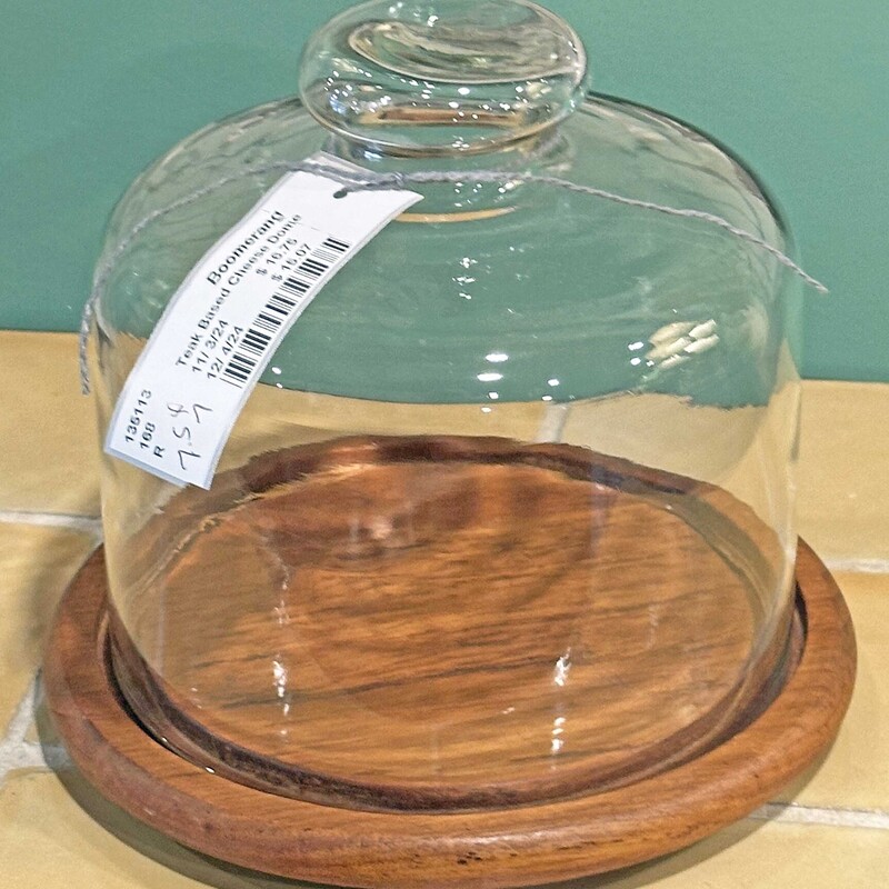 Teak Based Cheese Dome
7.5 In Round x 7 In Tall.