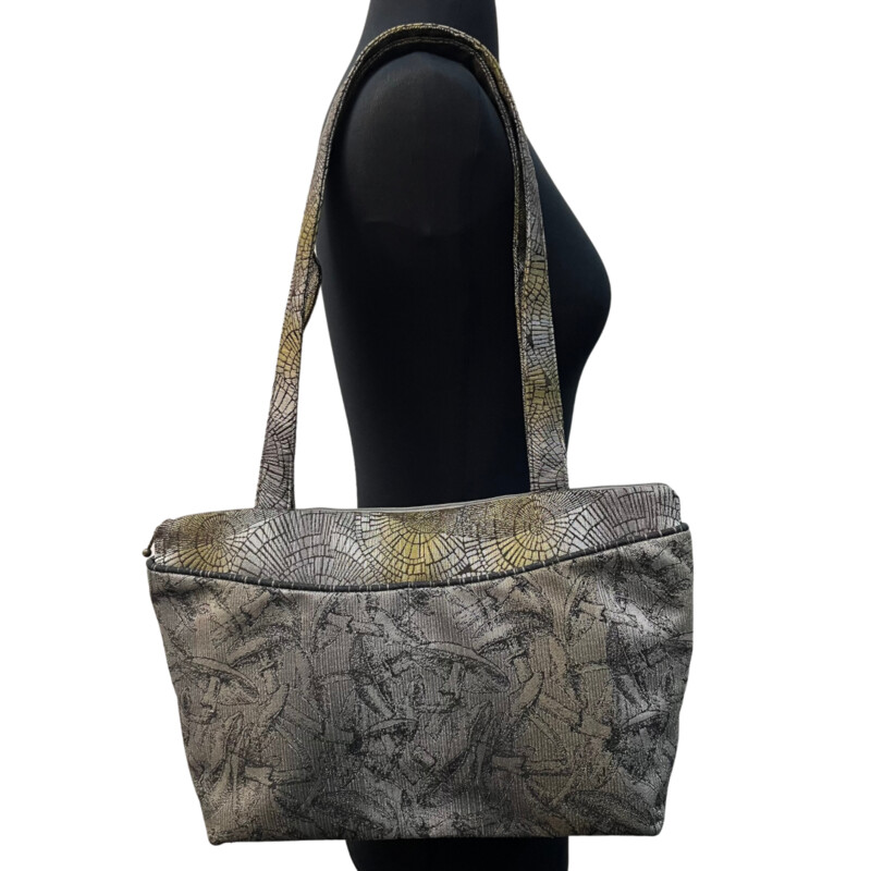 Maruca Handbag<br />
Mushroom Design<br />
Silver and Tan