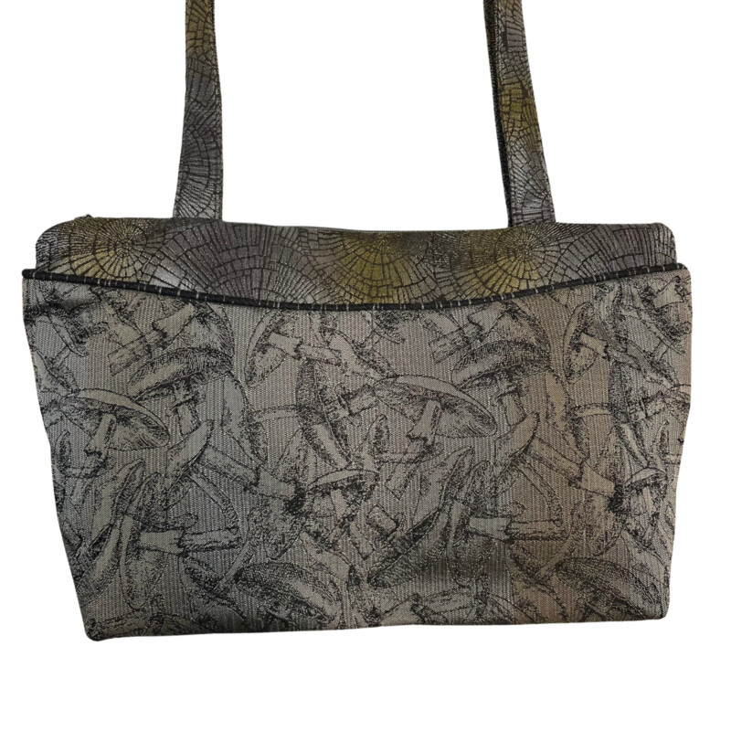 Maruca Handbag<br />
Mushroom Design<br />
Silver and Tan