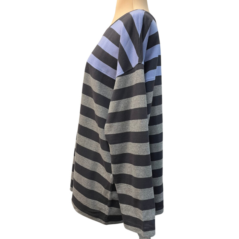 J Jill Striped Top<br />
Cotton and Modal Blend<br />
Colors:  Gray and Lilac<br />
Size: Petite Large