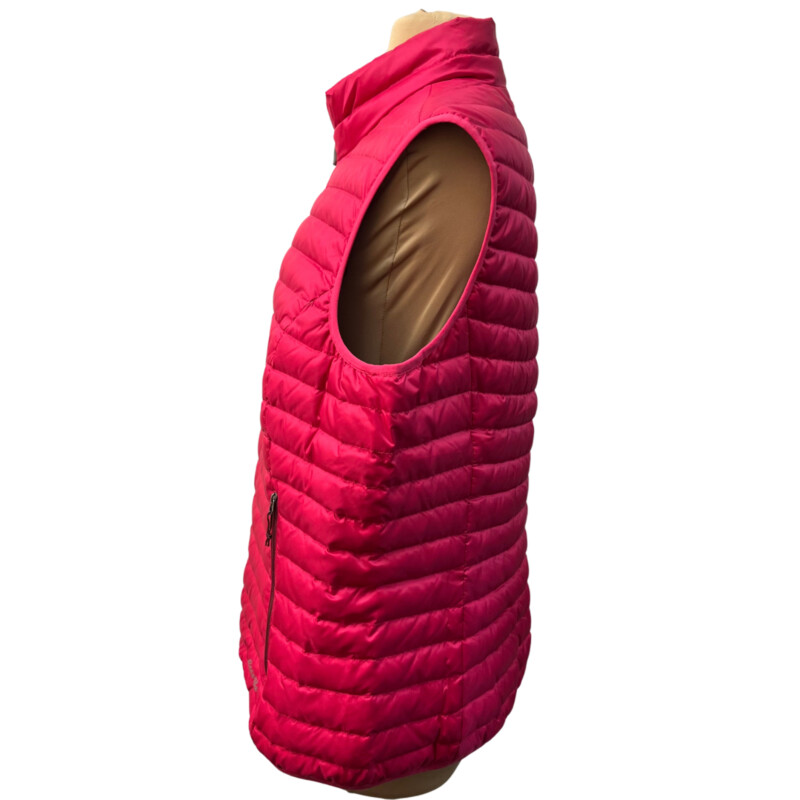 Eddie Bauer Puffer Vest<br />
Down Filled<br />
Color: Hot Pink<br />
Size: XL