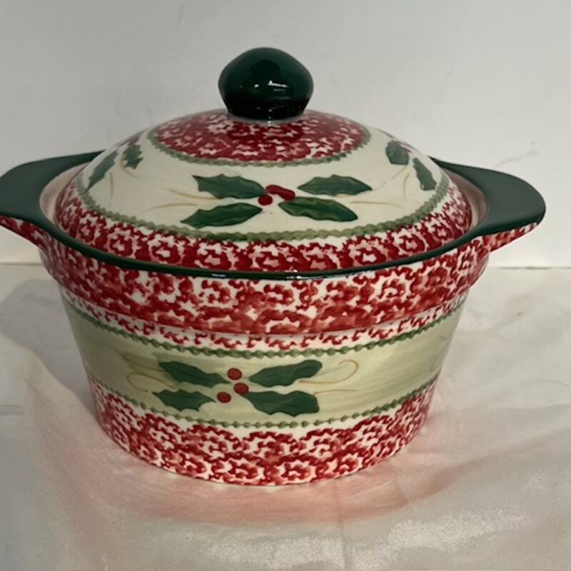 Temptations Holiday Crock with Lid
RedGrn
Size: 8 x 6.5 x 6H
1Quart