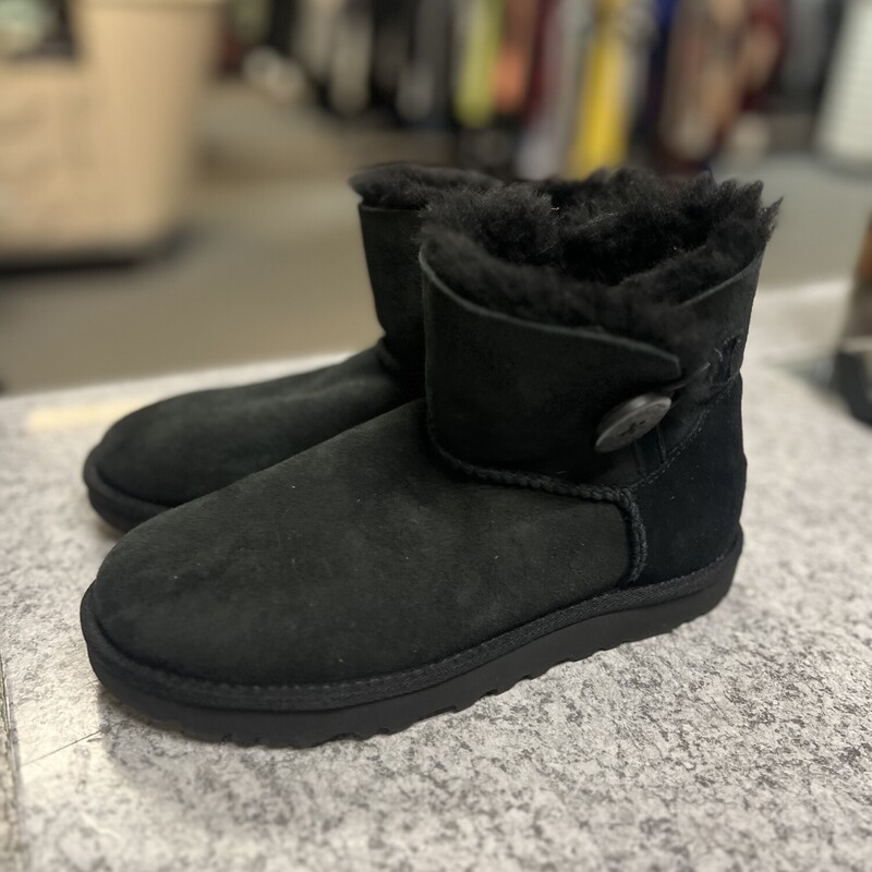 Black Ugg Boots