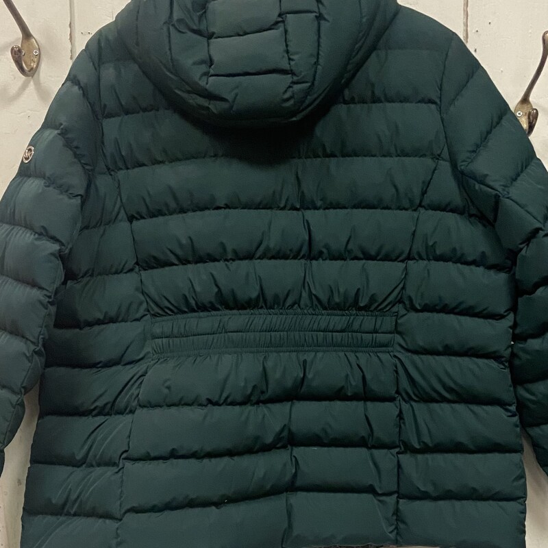 Grn Pff Down Coat<br />
Green<br />
Size: 2X R$179