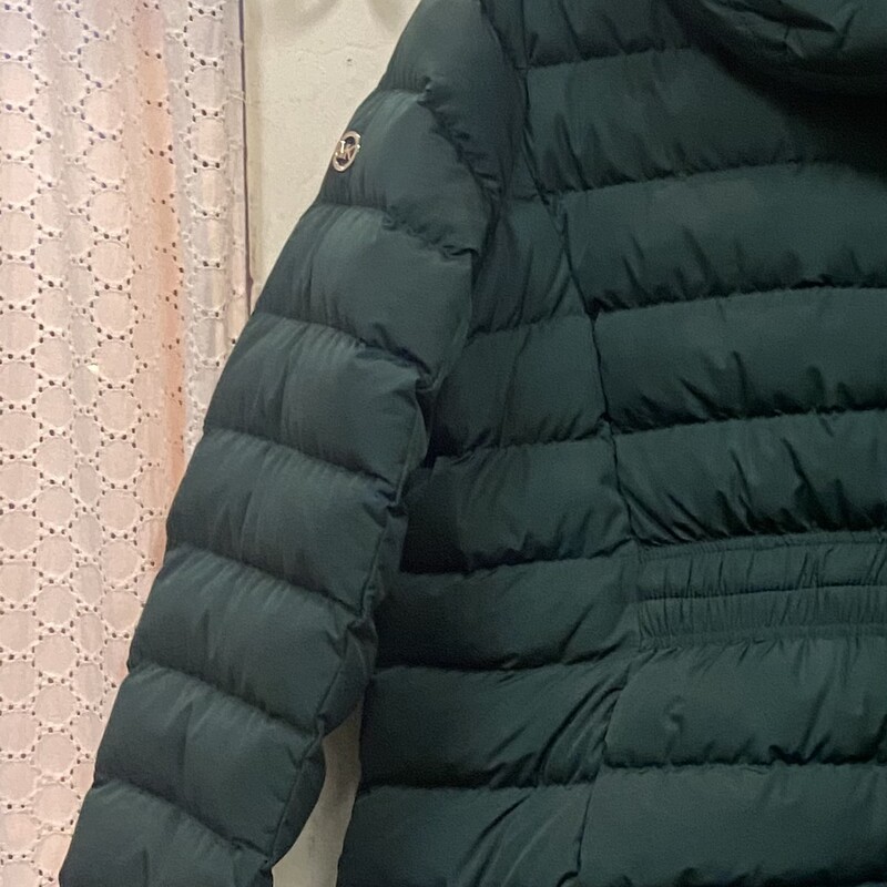 Grn Pff Down Coat<br />
Green<br />
Size: 2X R$179