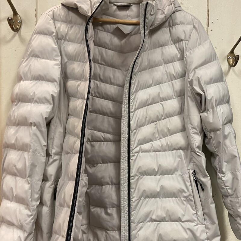 Gry Puffy Coat W/Hood<br />
Grey<br />
Size: 2X