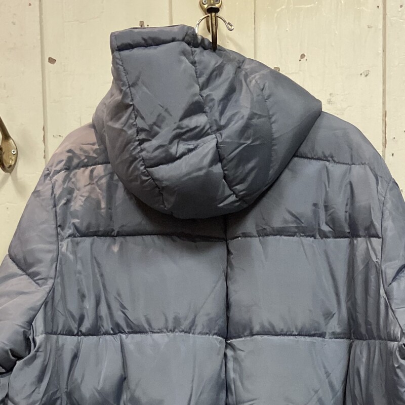 EUC Gry Puffy Coat<br />
Grey<br />
Size: 4X R $169