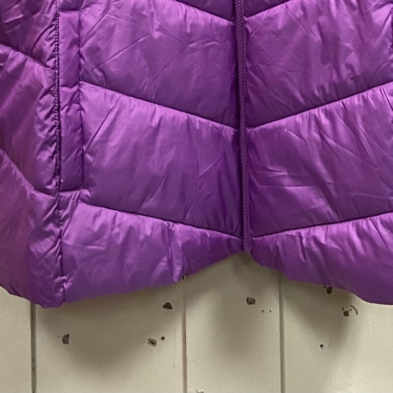 NWT Prp Pffy Insulat Coat<br />
Purple<br />
Size: 4X R $149