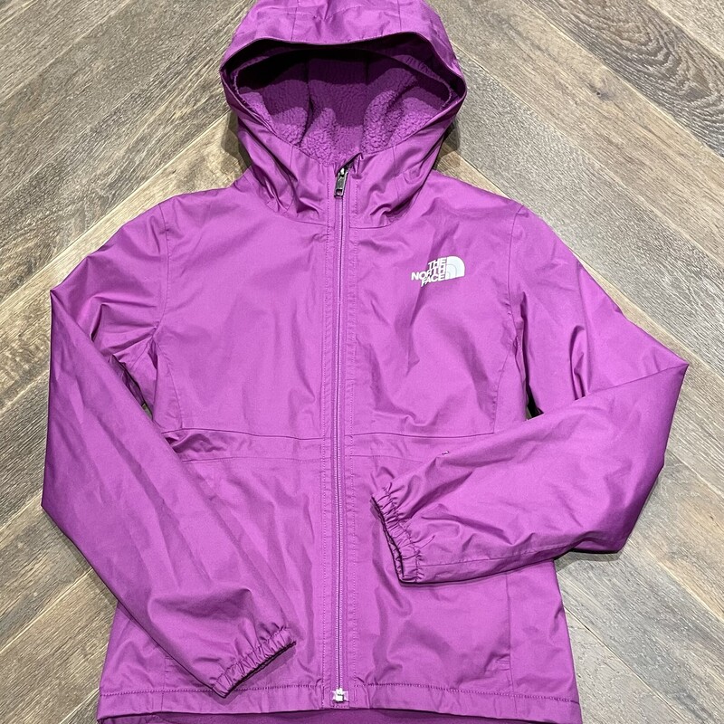 Northface Antora Fleece Lined Rain Jacket, Purple, Size: 10Y

Protect your young explorers from the cold and wet with the Girls’ Warm Antora Rain Jacket. This Jacket uses fully recycled DRYVENT™ 2L fabric for breathable, waterproof coverage and HEATSEEKER™ insulation in the body and sleeves for warmth. Topped off with soft fleece in the hood, she’ll be on her way to an early appreciation of the great outdoors. We’ve updated our youth sizing. Please use our sizing guide to find your best fit.