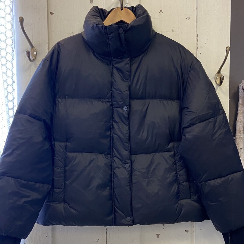 NWT Blk Puffer Coat