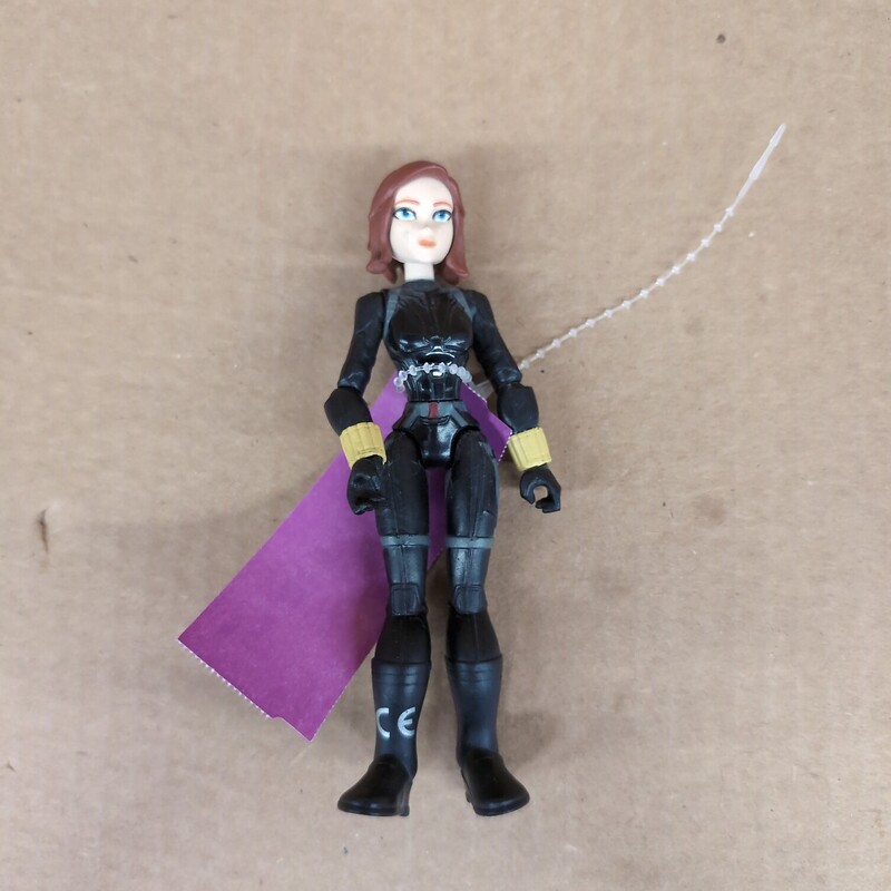 Black Widow, Size: Figure, Item: X1