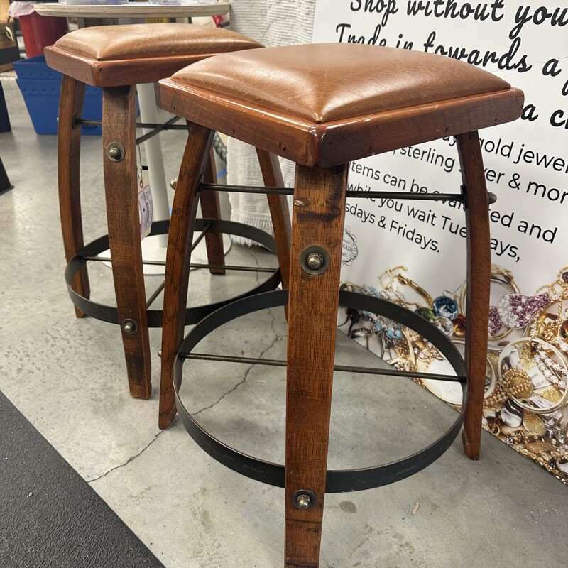 Two Wine Barrel Stools, sold as a PAIR.<br />
Counter height; 25in seat.