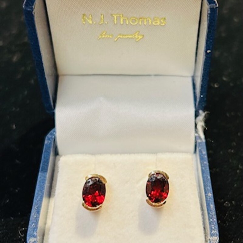 14K Oval RubyStudEarrings