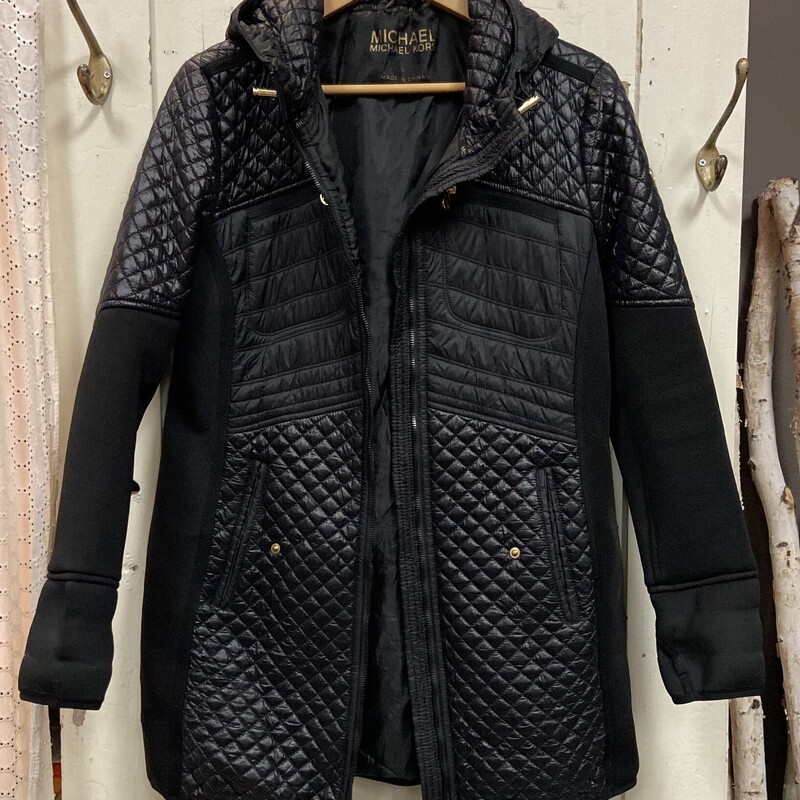 Blk Quilted Coat<br />
Black<br />
Size: Large