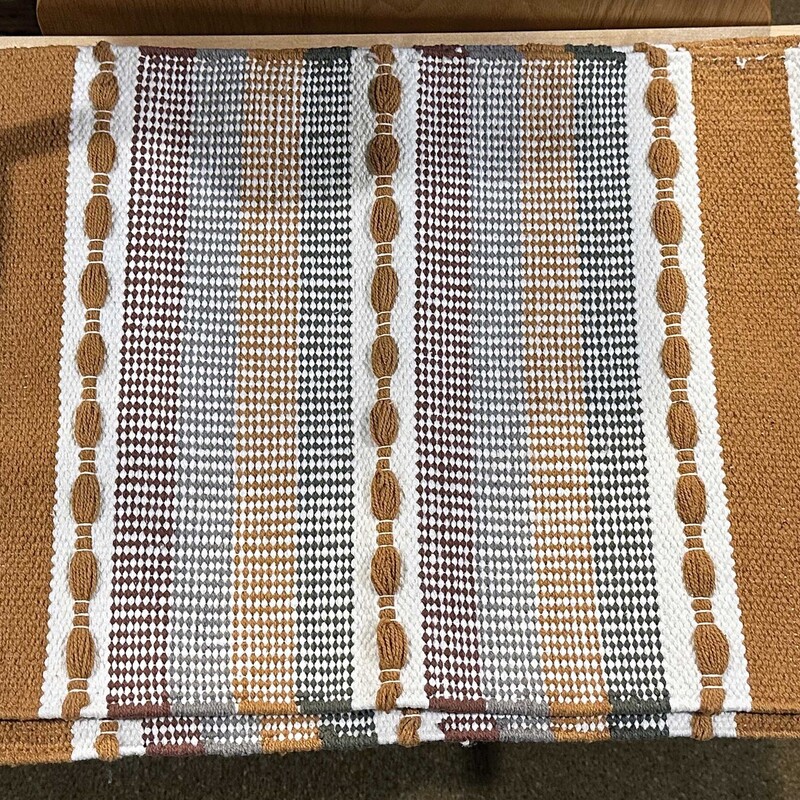 4 India Made Placemats
Brown Multi