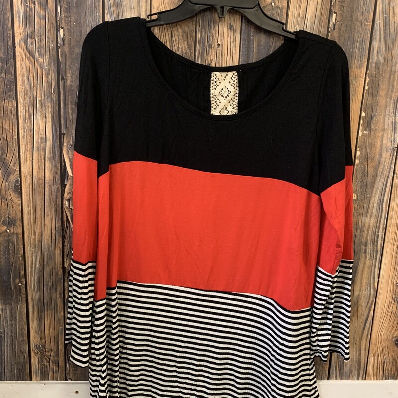 Red/black/stripe Shirt, Size: M