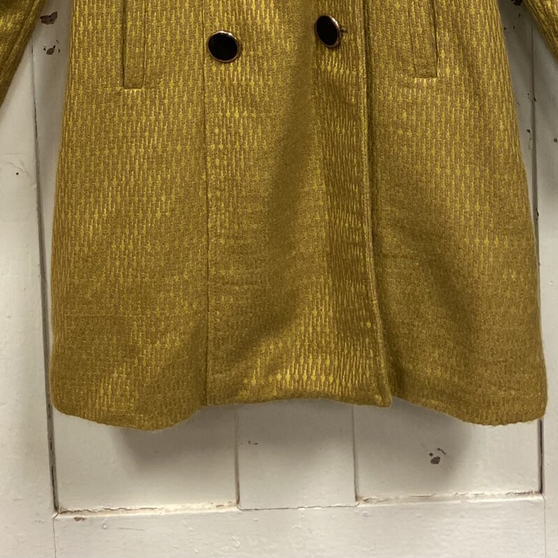 Must Wool Faux Fur Coat<br />
Mustard<br />
Size: M