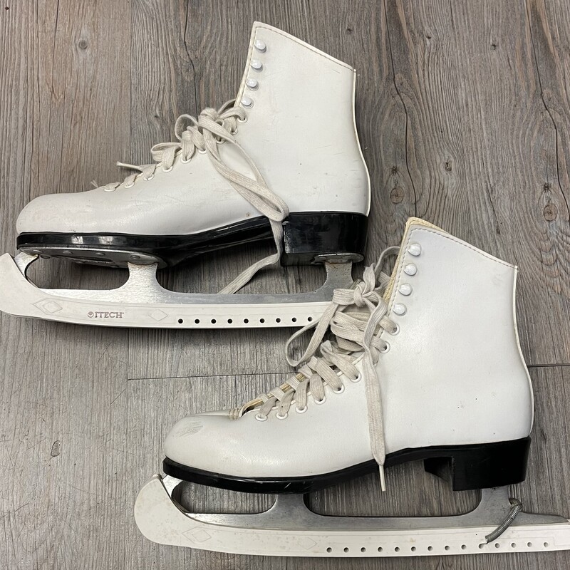 Lange Figure Skates, White, Size: 9Y Women